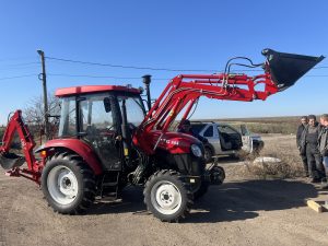 Фойерверки и огнева мощ: Симфония на китайската Нова година