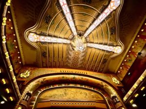 Бивш вицепрезидент по продажбите на DJI задържан в Китай по подозрение в търговски подкуп · TechNode