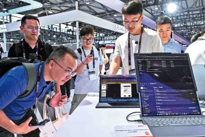 Председател на Guizhou Big Data Group в разследване