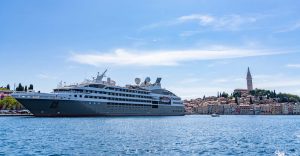 Момент за уважение | Пазители на мира