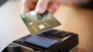 How to Exercise Good Financial Discipline with Your First Credit Card