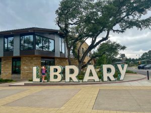 Китайската обсерватория свързва струите на черни дупки с ускорението на космическите лъчи, разкрива мистерията на структурата на “коляното”