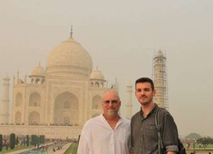 Visiting Popular Tourist Attractions Worldwide {Tips}