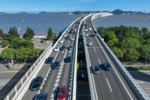 Транспортният сектор на Китай отчита стабилен растеж през 2025 г.