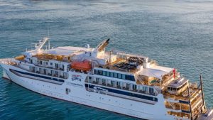 Дъщеря иска отговори, след като възрастна майка, изоставена на австралийски круиз, почина