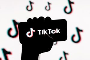 Сенатор Марки предлага удължаване на срока за TikTok забраната