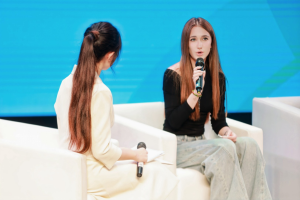 Китайско-чуждестранният младежки диалог укрепва разбирателството