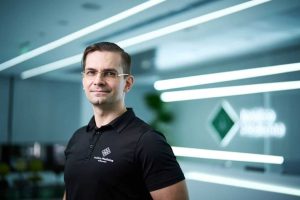 Китай е жизненоважен за плана на Insilico за изграждане на биотехнологичния AI „Айнщайн“ за откриване на лекарства