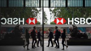HSBC страда от спиране на системата, спирайки услугите в Хонконг