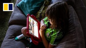 Франция планира забрана на социалните медии за деца под 15 години