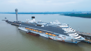 Adora Cruises приветства едномилионния пътник