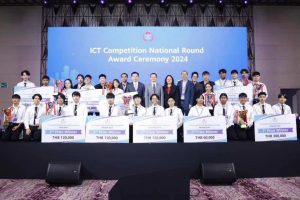 Подхранване на ко-брандирани академични програми за бум на ИИ