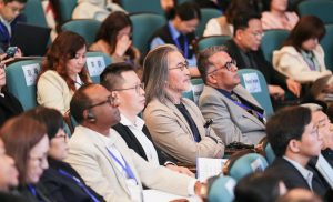 Експерти: Образованието е „ключовата сила“ в глобалните действия в областта на климата